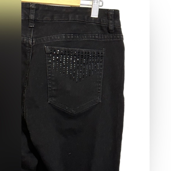 Karl Lagerfeld black denim jeans with studded back pocket detailing - Picture 2 of 7